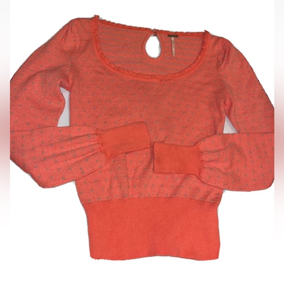 Free People PEACH WOOL Sweater Puff Sleeves Scoop Fringe Neck Gray Dots Keyhole - Picture 1 of 12
